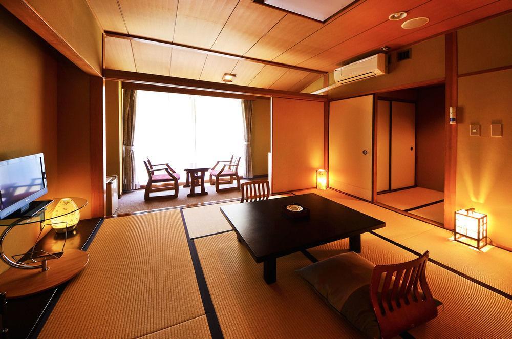 Sunriver Oboke Miyoshi  Exterior photo