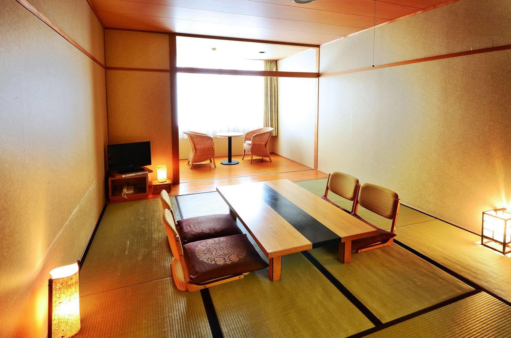 Sunriver Oboke Miyoshi  Exterior photo